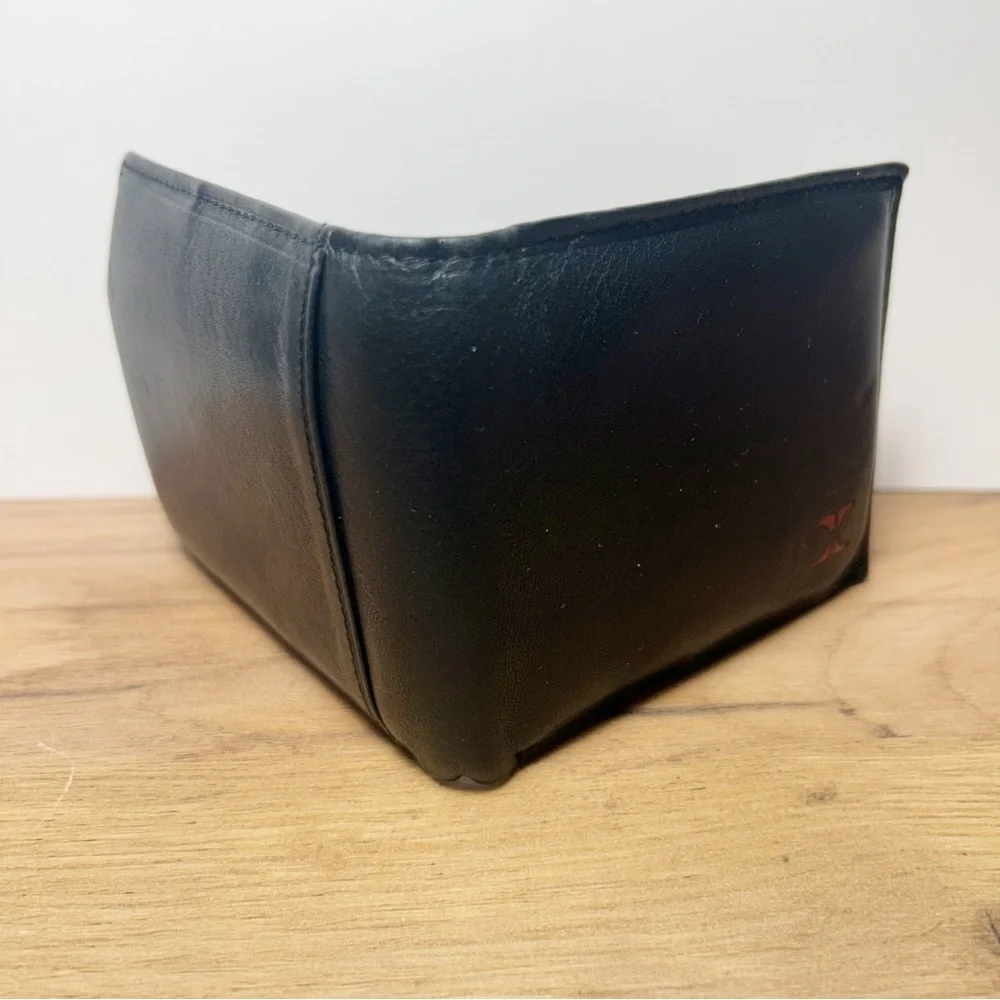 Hassion Men’s Black Leather Bifold Slim Wallet VTG EUC